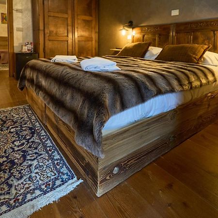 Art Hotel Grandes Murailles Вальтурнанш Экстерьер фото