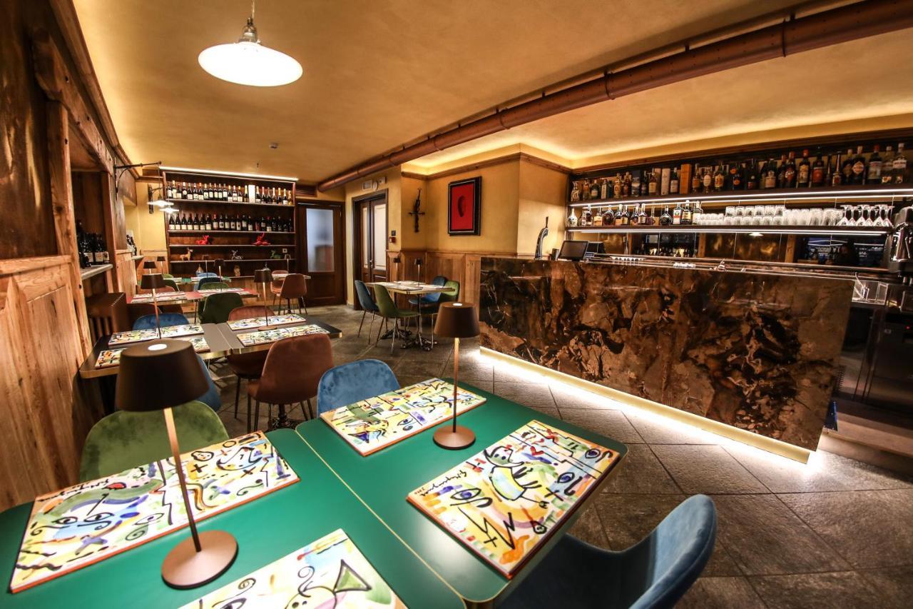 Art Hotel Grandes Murailles Вальтурнанш Экстерьер фото